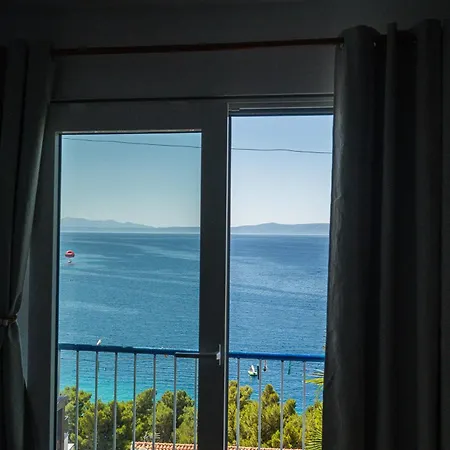 Feral 2 * Baska Voda